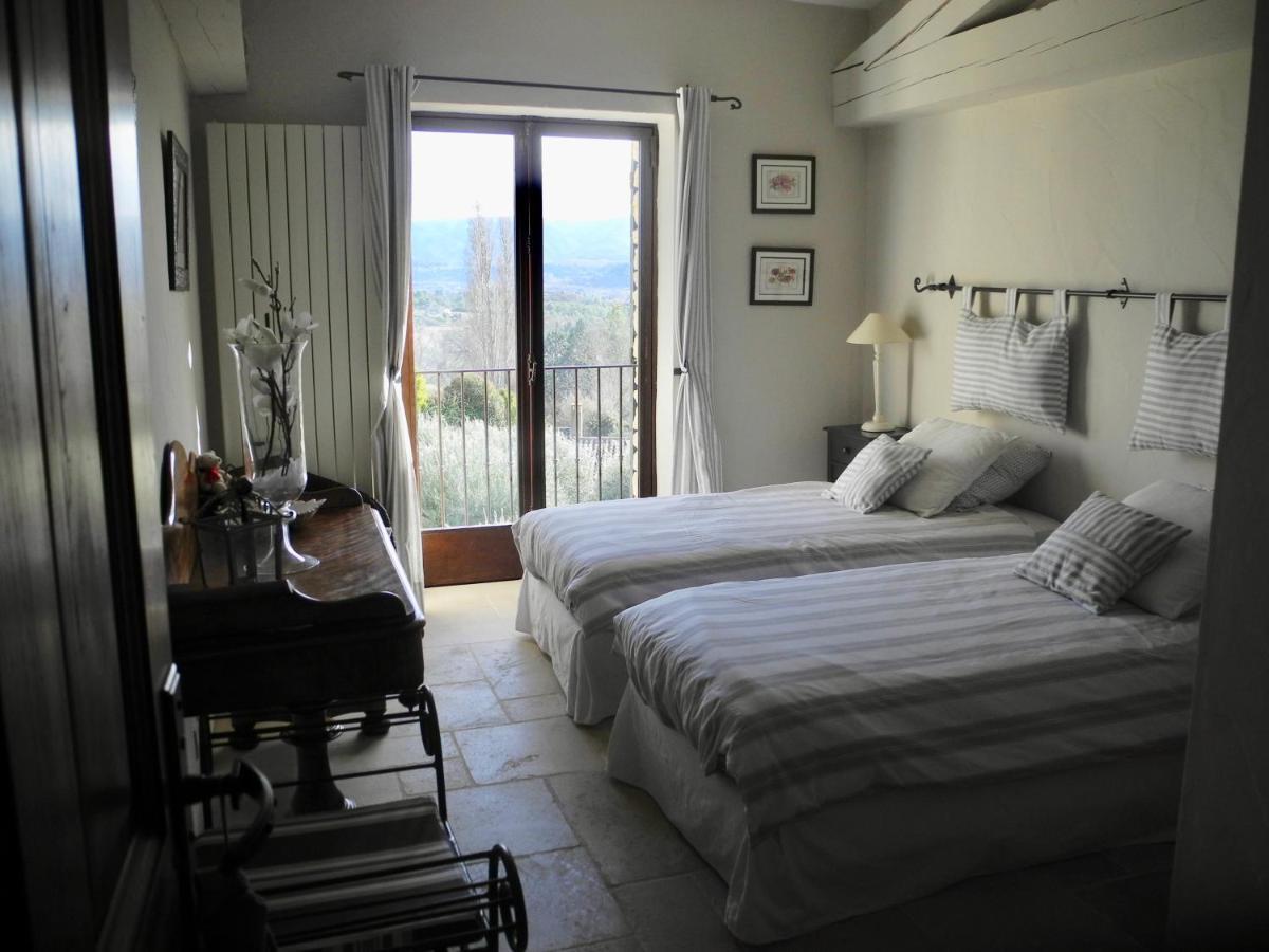 Oustau De Piera Bed & Breakfast Gordes Exterior photo