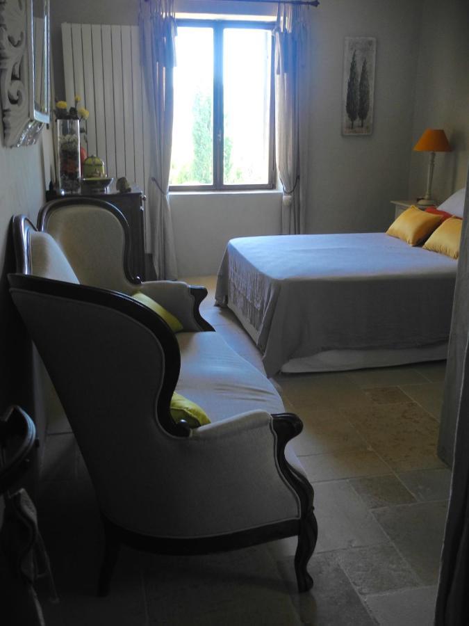 Oustau De Piera Bed & Breakfast Gordes Exterior photo