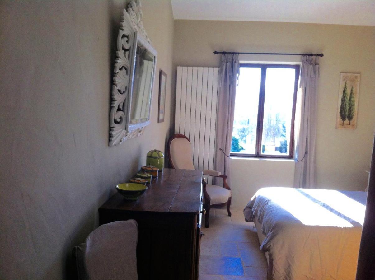 Oustau De Piera Bed & Breakfast Gordes Exterior photo