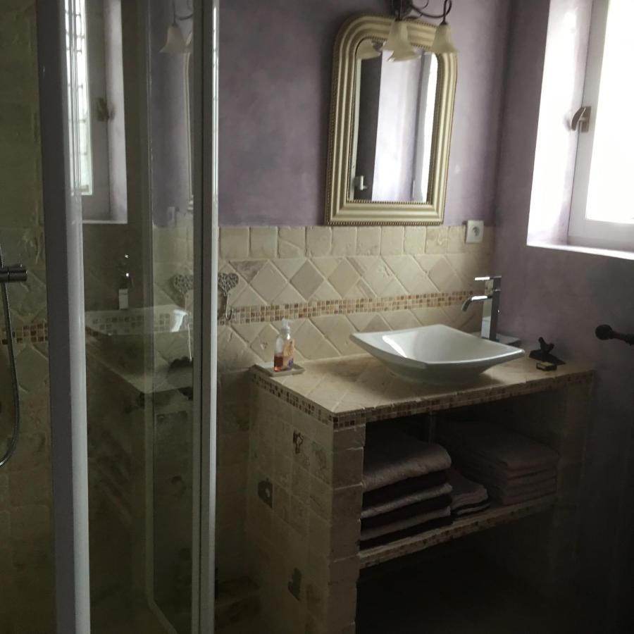 Oustau De Piera Bed & Breakfast Gordes Exterior photo